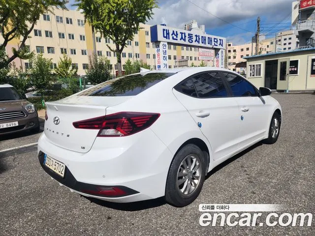 Hyundai Avante 2019 thumb 5
