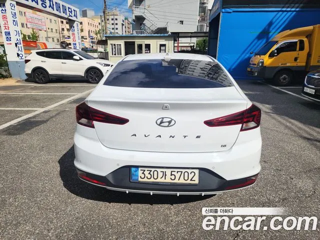 Hyundai Avante 2019 thumb 6