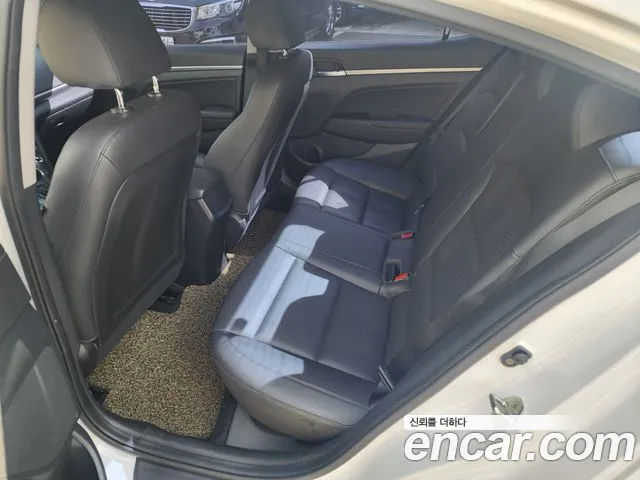 Hyundai Avante 2019 thumb 9