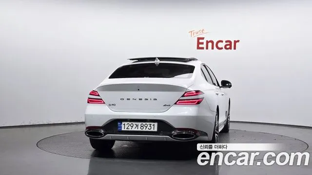 Genesis G70 2023 thumb 3