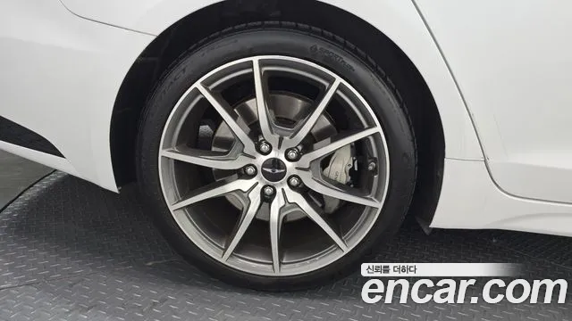 Genesis G70 2023 thumb 4