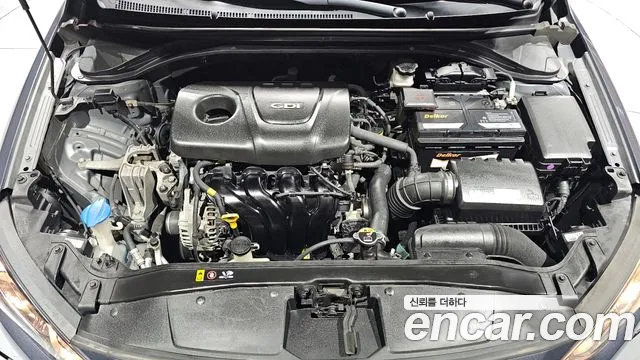 Hyundai Avante 2016 thumb 6