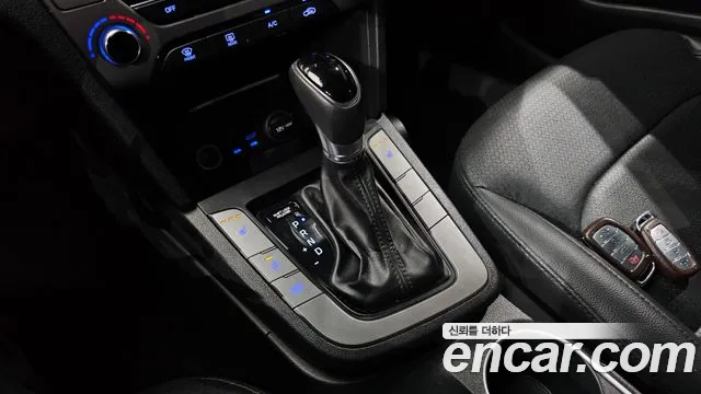 Hyundai Avante 2016 thumb 9