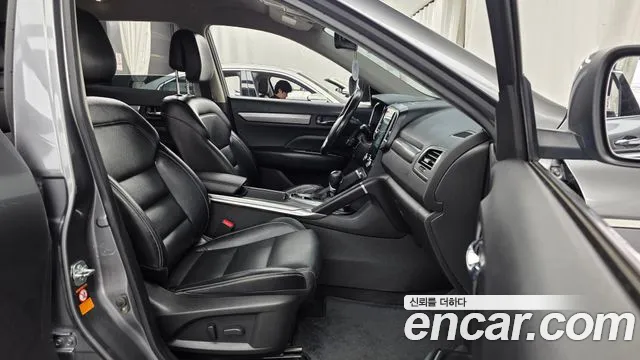 Renault-KoreaSamsung Koleos 2019 thumb 11