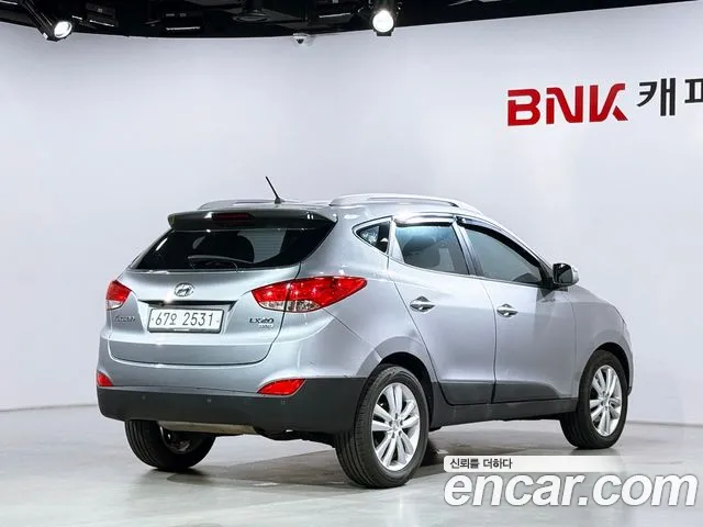 Hyundai Tucson 2012 thumb 2