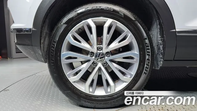 Volkswagen T-Roc 2021 thumb 5