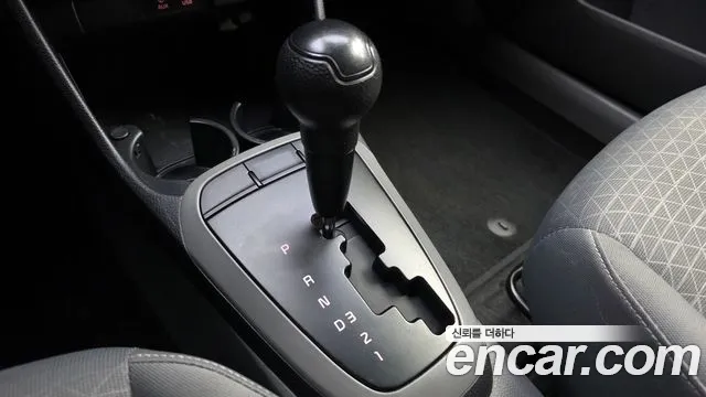 Kia Morning 2017 thumb 9