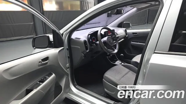 Kia Morning 2017 thumb 10