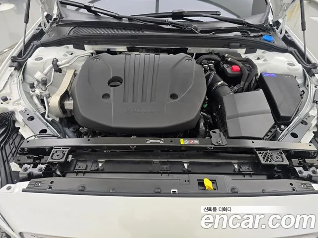 Volvo V60 2025 thumb 6