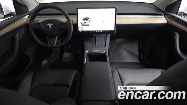Tesla Model Y 2023 thumb 7