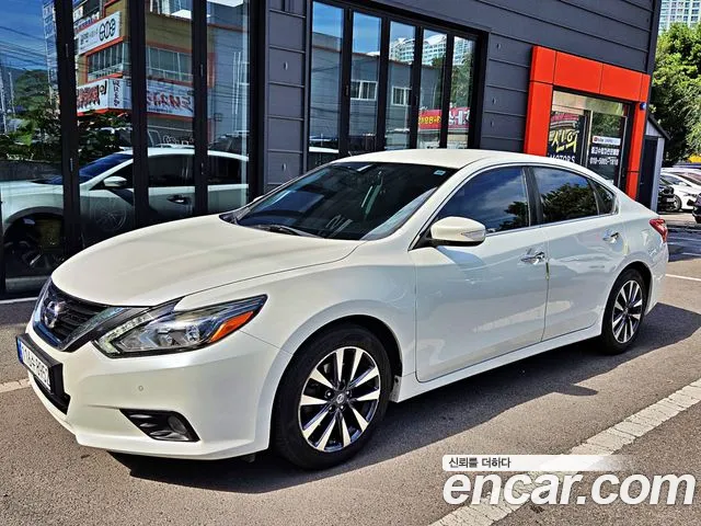 Nissan Altima 2017 thumb 7