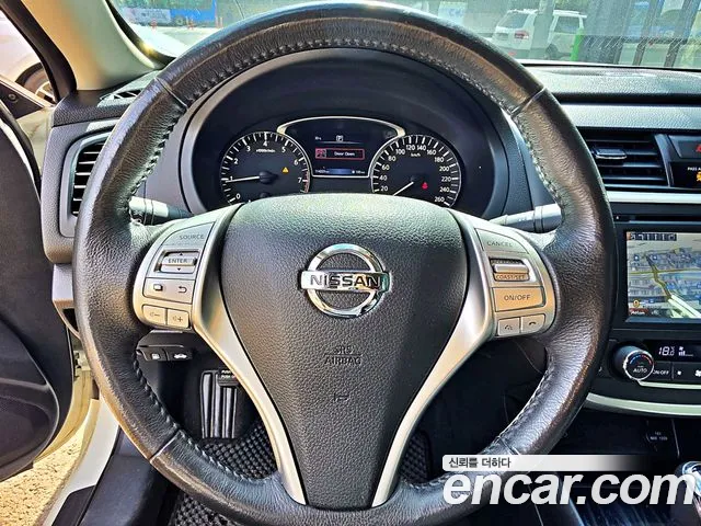 Nissan Altima 2017 thumb 10