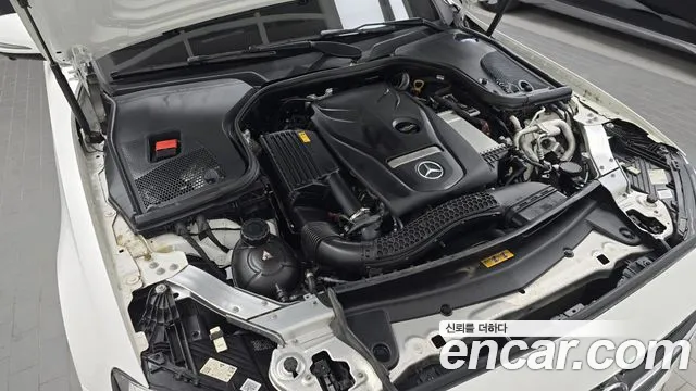 Mercedes-Benz E-Класс 2023 thumb 5