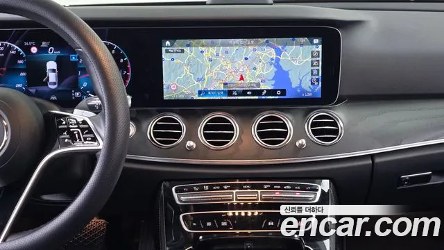 Mercedes-Benz E-Класс 2023 thumb 11
