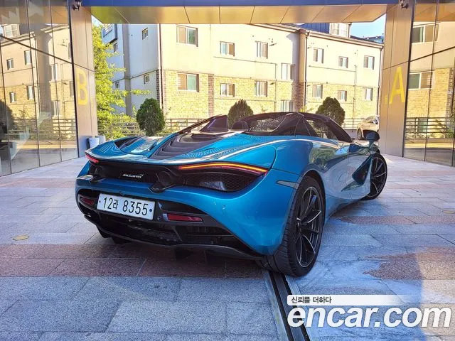 Mclaren 720S 2019 thumb 5