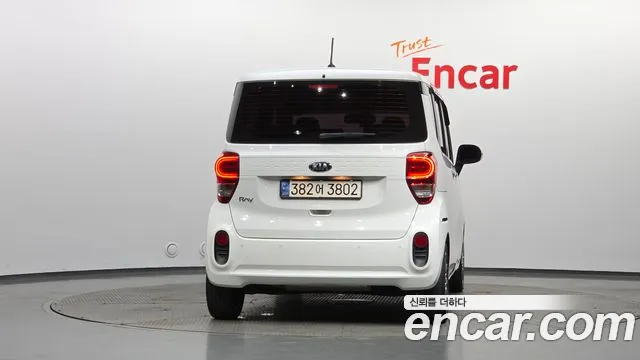 Kia Ray 2018 thumb 4