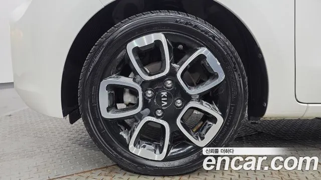 Kia Ray 2018 thumb 5