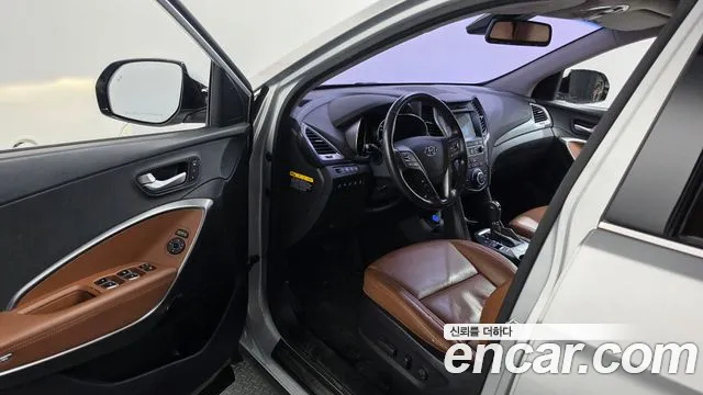 Hyundai Santa Fe 2015 thumb 10