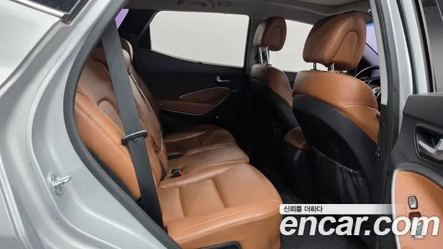 Hyundai Santa Fe 2015 thumb 12