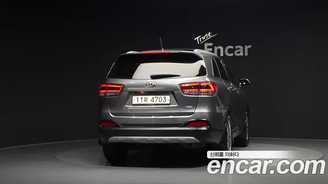 Kia Sorento 2015 thumb 4