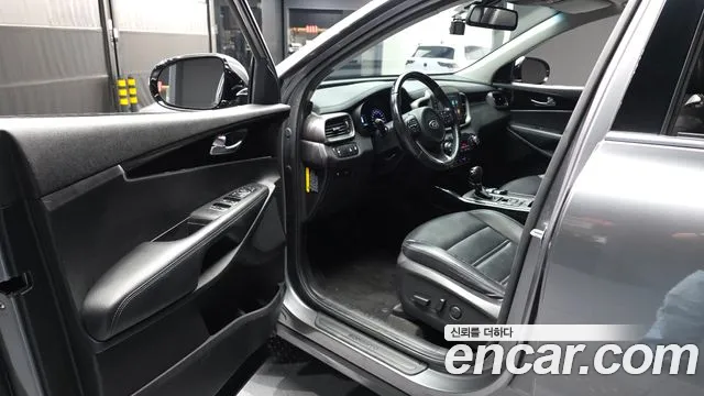 Kia Sorento 2015 thumb 10