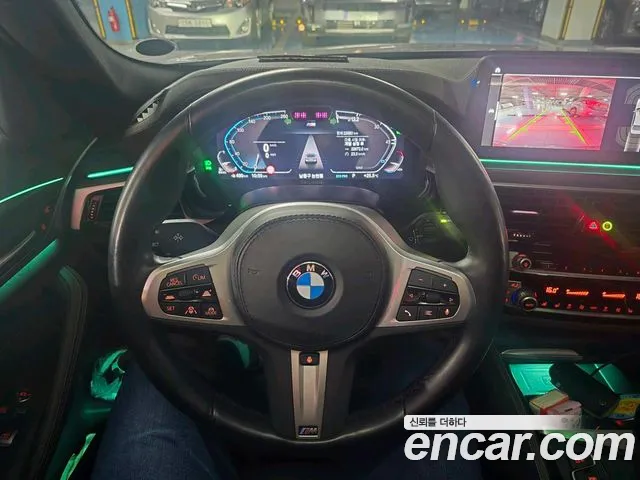 BMW 5-Series 2023 thumb 7