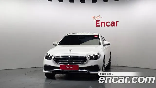 Mercedes-Benz E-Класс 2021 thumb 3
