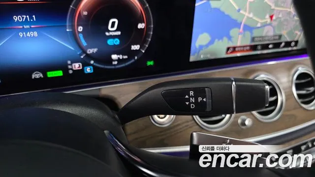 Mercedes-Benz E-Класс 2021 thumb 9