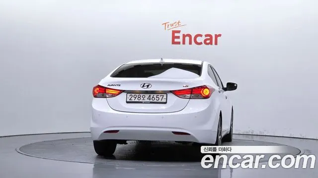 Hyundai Avante 2013 thumb 3