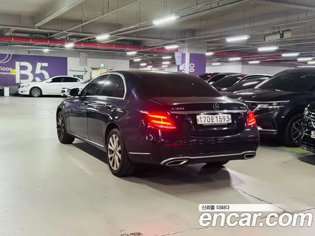 Mercedes-Benz E-Класс 2019 thumb 4