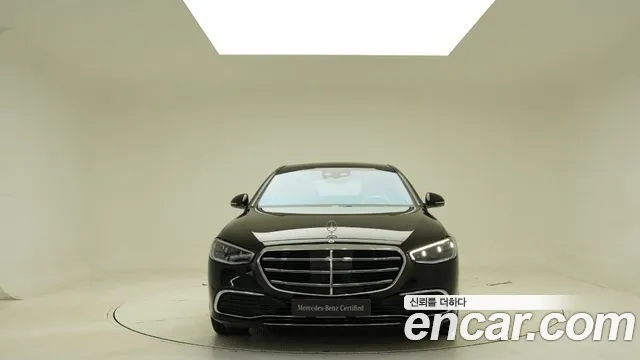 Mercedes-Benz S-Класс 2025 thumb 3