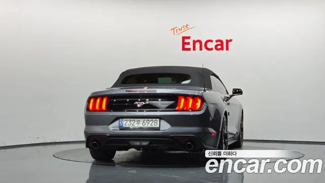 Ford Mustang Mach-E 2021 thumb 4