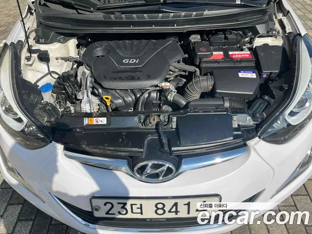 Hyundai Avante 2015 thumb 8
