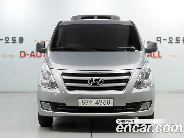 Hyundai Starex 2017 thumb 3