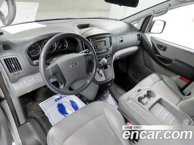 Hyundai Starex 2017 thumb 7