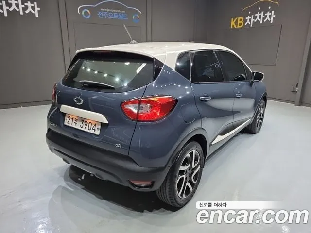 Renault-KoreaSamsung Captur 2015 thumb 4
