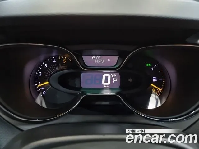Renault-KoreaSamsung Captur 2015 thumb 9