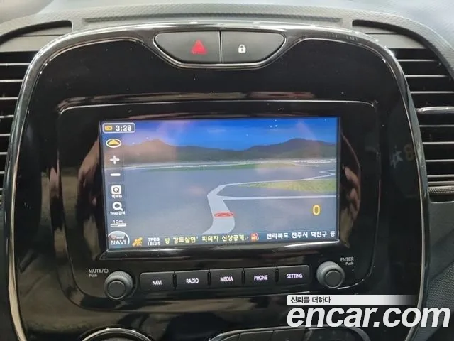 Renault-KoreaSamsung Captur 2015 thumb 10