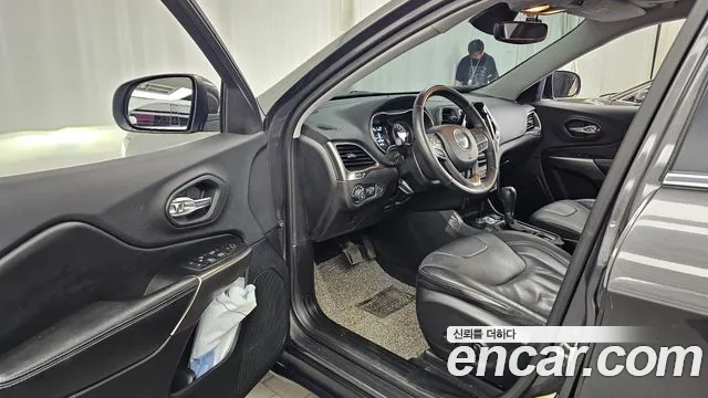 Jeep Cherokee 2019 thumb 10