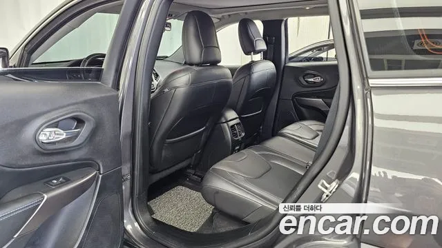 Jeep Cherokee 2019 thumb 11