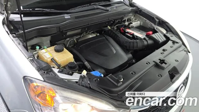 KG_Mobility_Ssangyong KORANDO 2014 thumb 6