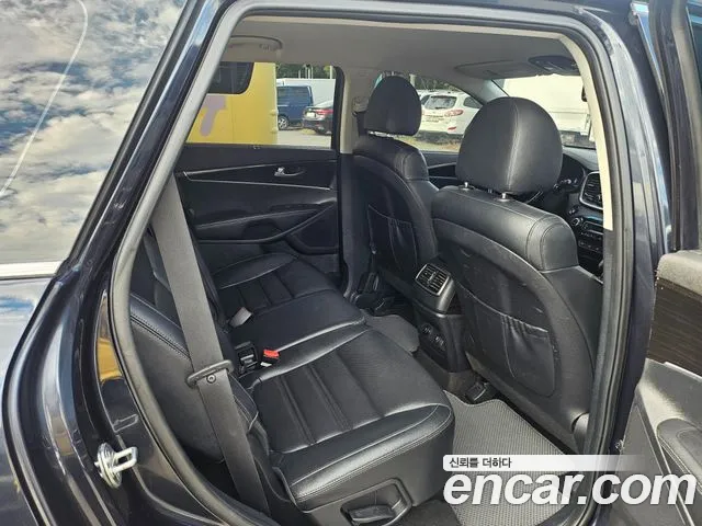 Kia Sorento 2018 thumb 7