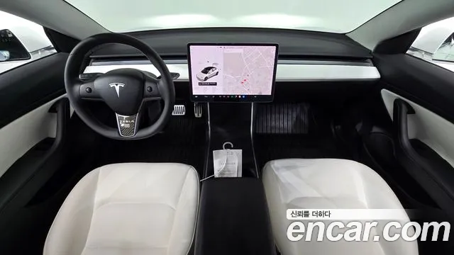 Tesla Model 3 2020 thumb 6