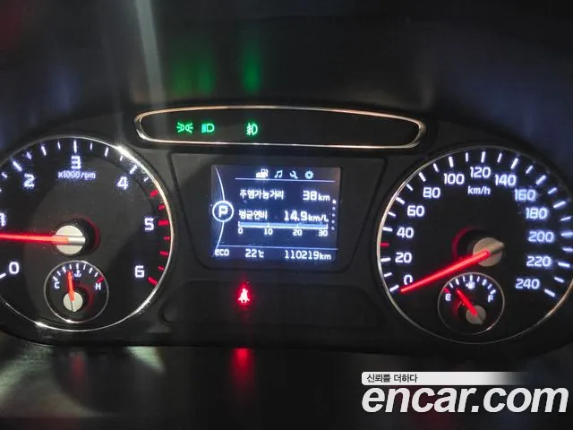 Kia Sorento 2016 thumb 8