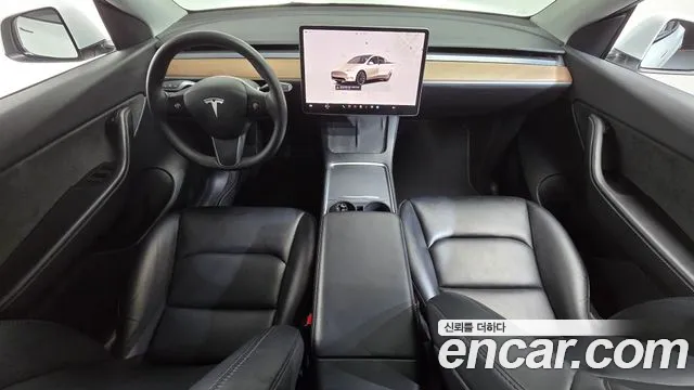 Tesla Model Y 2022 thumb 6