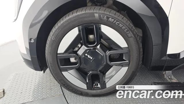 Kia EV9 2023 thumb 4
