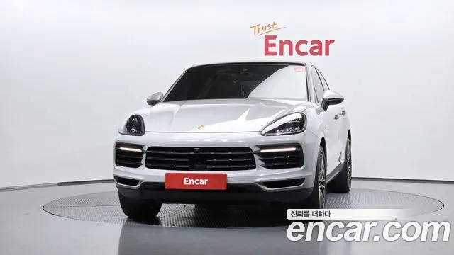 Porsche Cayenne 2020 thumb 3