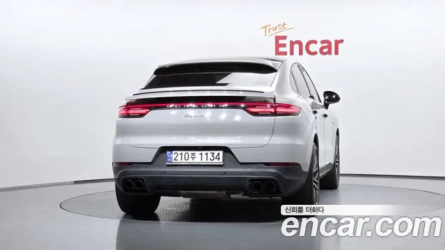 Porsche Cayenne 2020 thumb 4