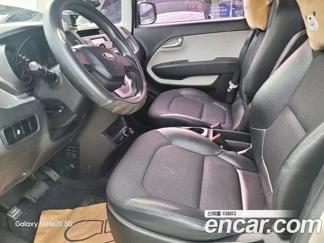 Kia Ray 2013 thumb 10
