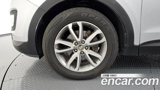 Hyundai Santa Fe 2013 thumb 5
